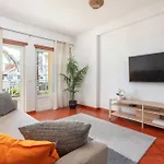 Apartment Homes With Cozy Terrace & 2 Swimming Pools Near The Heart