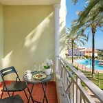 Homes With Cozy Terrace & 2 Swimming Pools Near The Heart البوفيرا