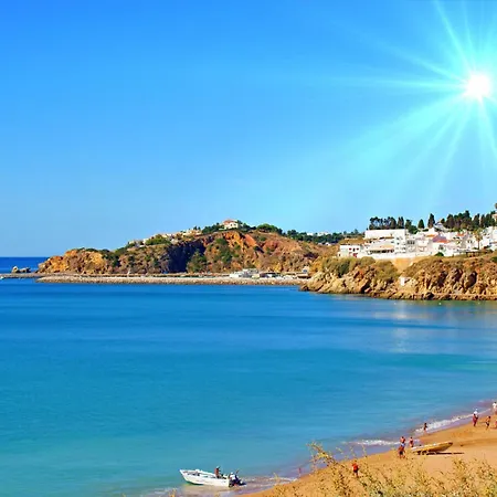 Homes With Cozy Terrace & 2 Swimming Pools Near The Heart البوفيرا