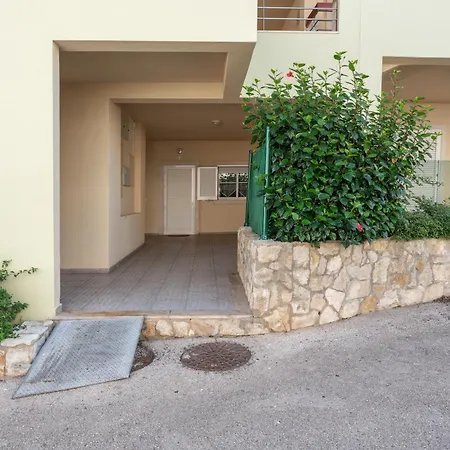 Homes With Cozy Terrace & 2 Swimming Pools Near The Heart * Albufeira